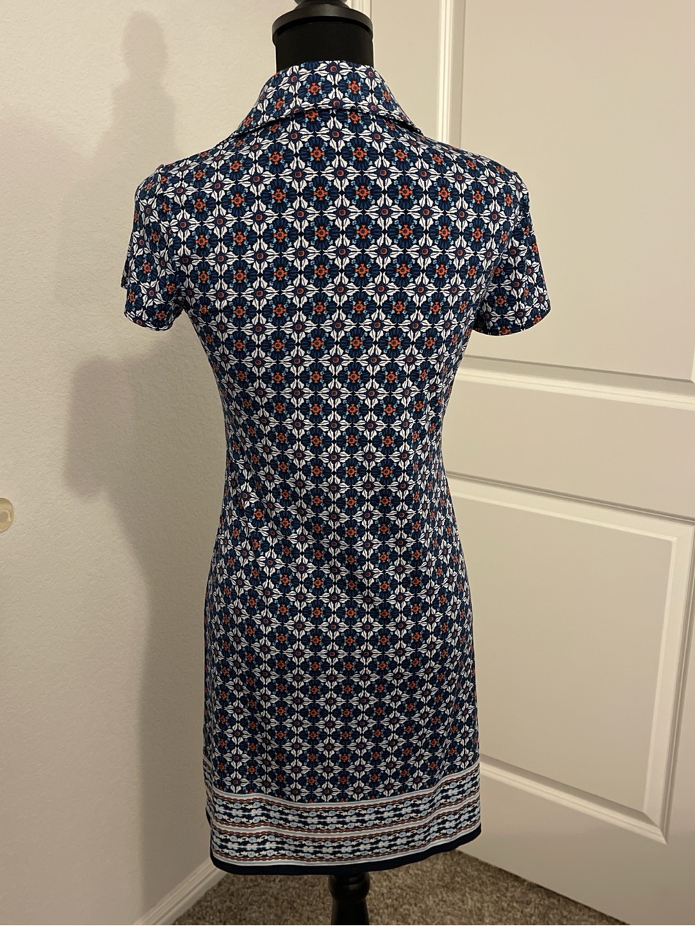 Max Studio Blue and White Printed Polo Dress with Orange Motifs - Picture 2 of 3